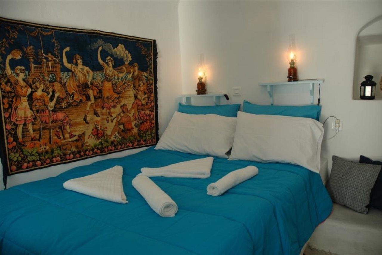 Black Rock Traditional Rooms Emporio  Esterno foto