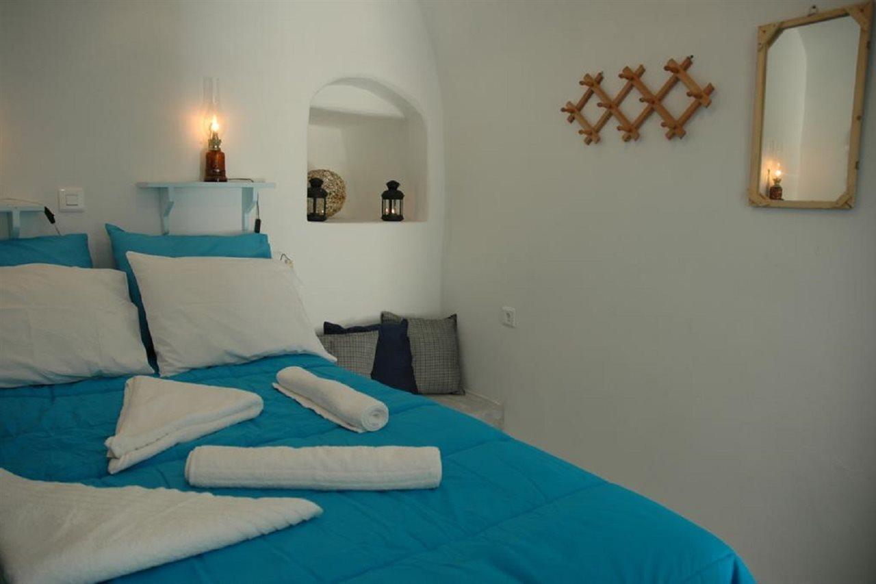 Black Rock Traditional Rooms Emporio  Esterno foto